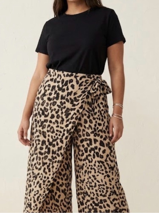 Zara Dresses & Skirts - Leopard Print Wrap Maxi Pants/Skirt